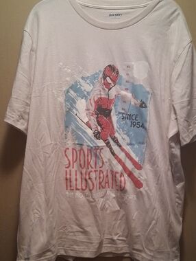Old Navy White 'Sports Illustrated' Ski Graphic Tee Xl